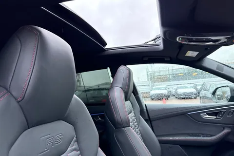 Audi RS Q8 4.0 TFSI V8 Performance Carbon Vorsprung Tiptronic quattro Euro 6 (s/s) 5dr Thumbnail #25