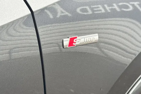 27 of 59 for Audi Q2 1.5 TFSI CoD 35 Black Edition Euro 6 (s/s) 5dr