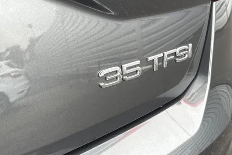 31 of 59 for Audi Q2 1.5 TFSI CoD 35 Black Edition Euro 6 (s/s) 5dr