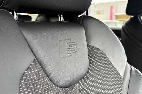 35 of 59 for Audi Q2 1.5 TFSI CoD 35 Black Edition Euro 6 (s/s) 5dr