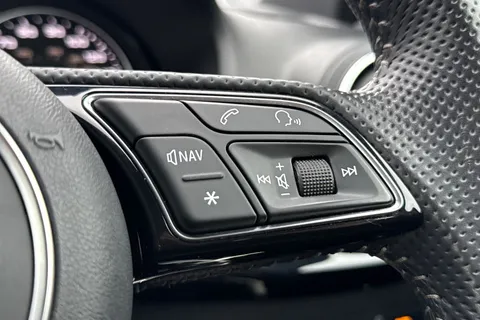 46 of 59 for Audi Q2 1.5 TFSI CoD 35 Black Edition Euro 6 (s/s) 5dr