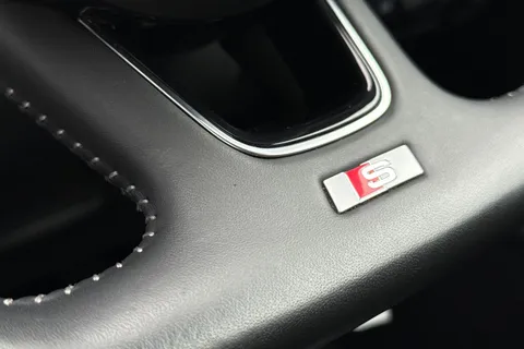 48 of 59 for Audi Q2 1.5 TFSI CoD 35 Black Edition Euro 6 (s/s) 5dr