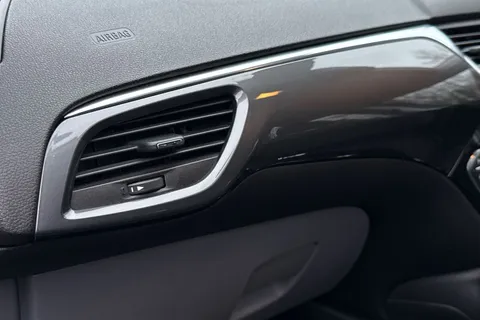 DV18JJZ Vauxhall Corsa 1.4i SE Auto Euro 6 5dr Thumbnail #36