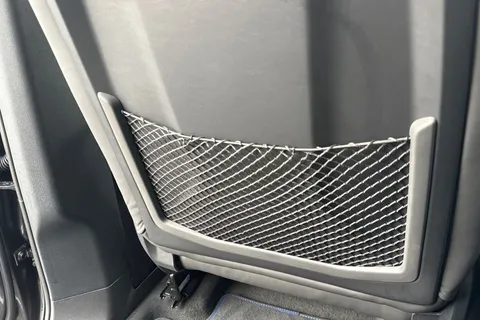 33 of 55 for Volkswagen Touareg 3.0 V6 TSI eHybrid 4Motion R 5dr Tip Auto, **TOW BAR, VAT QUALIFYING**