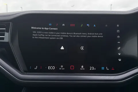 47 of 55 for Volkswagen Touareg 3.0 V6 TSI eHybrid 4Motion R 5dr Tip Auto, **TOW BAR, VAT QUALIFYING**