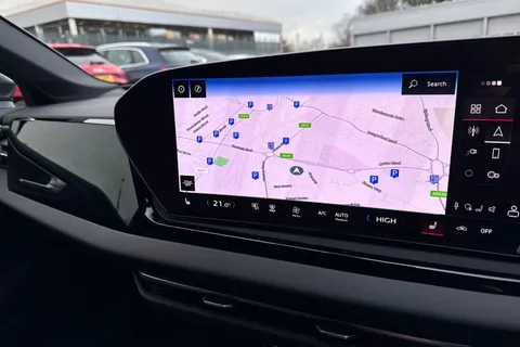  Audi A5 Avant 2.0 e-hybrid 25.9kWh S line S Tronic quattro Euro 6 (s/s) 5dr Thumbnail #12