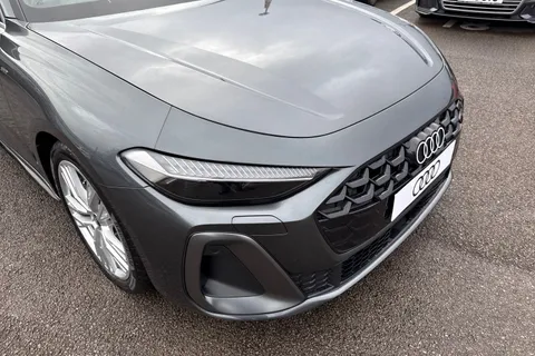  Audi A5 Avant 2.0 e-hybrid 25.9kWh S line S Tronic quattro Euro 6 (s/s) 5dr Thumbnail #17