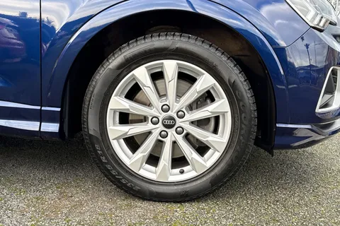 PY22RFO Audi Q3 Sport 40 TFSI quattro 190 PS S tronic Thumbnail #10