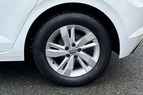 12 of 50 for Volkswagen Polo 1.0 EVO SE Euro 6 (s/s) 5dr