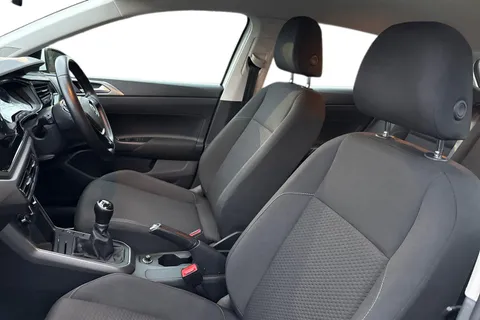 16 of 50 for Volkswagen Polo 1.0 EVO SE Euro 6 (s/s) 5dr