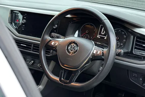 32 of 50 for Volkswagen Polo 1.0 EVO SE Euro 6 (s/s) 5dr