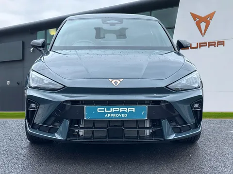 5 of 42 for CUPRA Leon 1.5 TSI 150 V1 5dr ** DELIVERY MILEAGE**