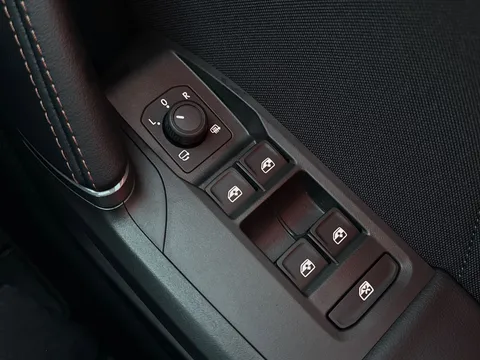 17 of 42 for CUPRA Leon 1.5 TSI 150 V1 5dr ** DELIVERY MILEAGE**