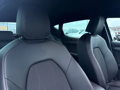 20 of 42 for CUPRA Leon 1.5 TSI 150 V1 5dr ** DELIVERY MILEAGE**