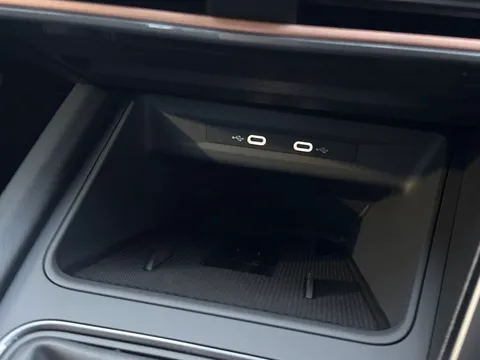 34 of 42 for CUPRA Leon 1.5 TSI 150 V1 5dr ** DELIVERY MILEAGE**