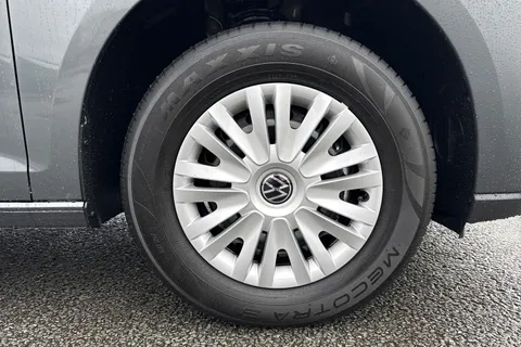 DC75MFJ Volkswagen Caddy 2.0 TDI 102PS Commerce Pro Van [Tech Pack] Thumbnail #10