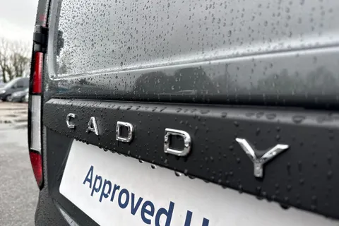 DC75MFJ Volkswagen Caddy 2.0 TDI 102PS Commerce Pro Van [Tech Pack] Thumbnail #31