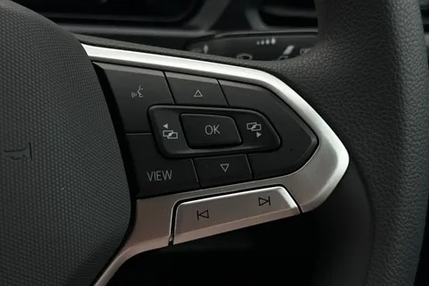 DC75MFJ Volkswagen Caddy 2.0 TDI 102PS Commerce Pro Van [Tech Pack] Thumbnail #39