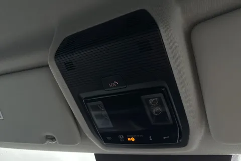 DC75MFJ Volkswagen Caddy 2.0 TDI 102PS Commerce Pro Van [Tech Pack] Thumbnail #42