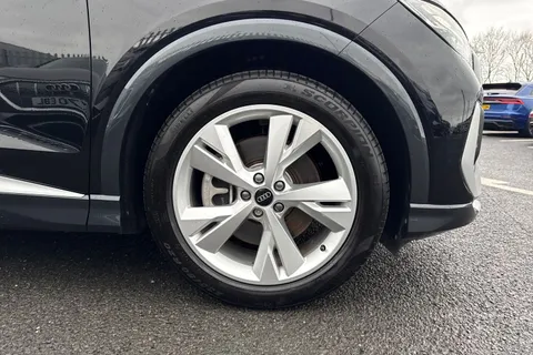 KM74OGE Audi Q4 e-tron Q4 Sportback S line 45 e-tron  210,00 kW Thumbnail #10