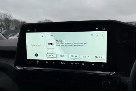 DF25FVW Volkswagen Transporter 160kW 65kWh Commerce Pro Van Auto Thumbnail #49