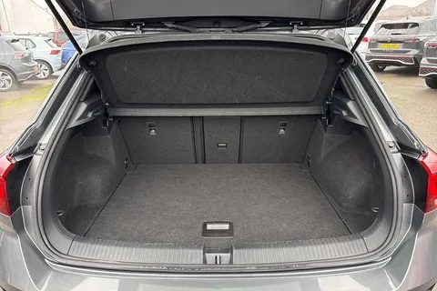 CX71WHS Volkswagen T-Roc 2.0 TDI EVO R-Line 5dr DSG Thumbnail #10