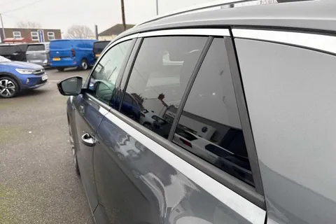 CX71WHS Volkswagen T-Roc 2.0 TDI EVO R-Line 5dr DSG Thumbnail #33