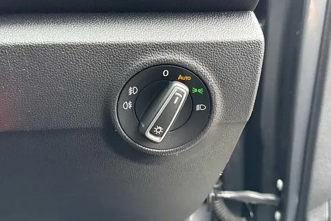 CX71WHS Volkswagen T-Roc 2.0 TDI EVO R-Line 5dr DSG Thumbnail #38