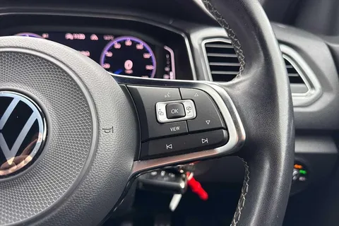 CX71WHS Volkswagen T-Roc 2.0 TDI EVO R-Line 5dr DSG Thumbnail #45