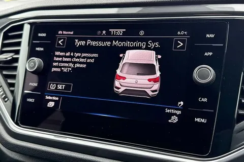 CX71WHS Volkswagen T-Roc 2.0 TDI EVO R-Line 5dr DSG Thumbnail #52