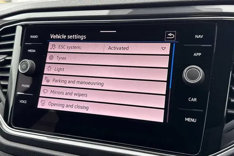 CX71WHS Volkswagen T-Roc 2.0 TDI EVO R-Line 5dr DSG Thumbnail #53