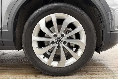 GF25KCZ Volkswagen T-Roc 1.5 TSI Match 5dr | Rear View Camera | Adaptive Cruise Thumbnail #6