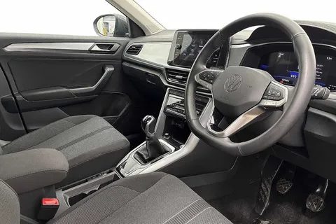 GF25KCZ Volkswagen T-Roc 1.5 TSI Match 5dr | Rear View Camera | Adaptive Cruise Thumbnail #7