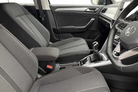 GF25KCZ Volkswagen T-Roc 1.5 TSI Match 5dr | Rear View Camera | Adaptive Cruise Thumbnail #11