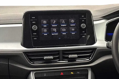 GF25KCZ Volkswagen T-Roc 1.5 TSI Match 5dr | Rear View Camera | Adaptive Cruise Thumbnail #13