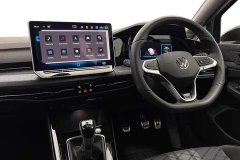 KM25SJO Volkswagen Golf 1.5 TSI 150 R-Line 5dr **18' LEEDS ALLOYS + AREA VIEW CAMERA** Thumbnail #2