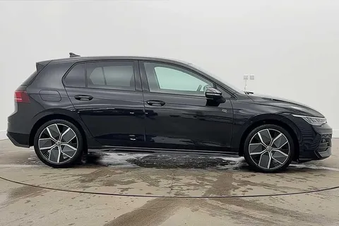 KM25SJO Volkswagen Golf 1.5 TSI 150 R-Line 5dr **18' LEEDS ALLOYS + AREA VIEW CAMERA** Thumbnail #4