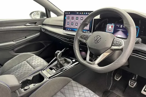 KM25SJO Volkswagen Golf 1.5 TSI 150 R-Line 5dr **18' LEEDS ALLOYS + AREA VIEW CAMERA** Thumbnail #6