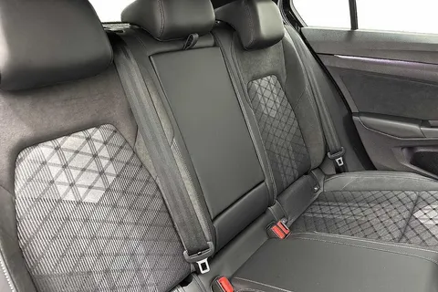 KM25SJO Volkswagen Golf 1.5 TSI 150 R-Line 5dr **18' LEEDS ALLOYS + AREA VIEW CAMERA** Thumbnail #9