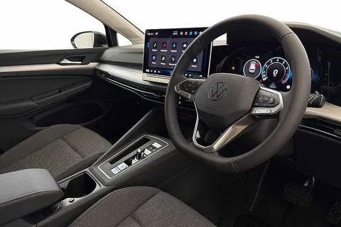 KP75MRO Volkswagen Golf 1.5 TSI 204 Match eHybrid 5dr DSG Thumbnail #6