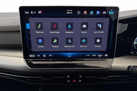 KP75LNA Volkswagen Golf 1.5 TSI 204 Match eHybrid 5dr DSG Thumbnail #12