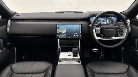 10 of 20 for Land Rover Range Rover 3.0 P460e HSE 5dr