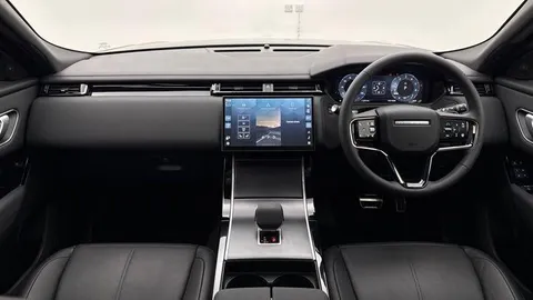 KR25ZWP Land Rover Range Rover Velar 2.0 P400e Dynamic SE 5dr Thumbnail #9