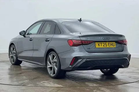 KT25EHU Audi A3 Black Edition 35 TFSI 150 PS S tronic Thumbnail #2