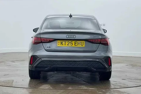 KT25EHU Audi A3 Black Edition 35 TFSI 150 PS S tronic Thumbnail #7