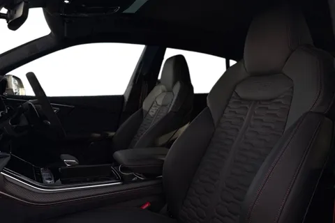 11 of 66 for Audi RS Q8 SUV performance Carbon Vorsprung 640 PS tiptronic