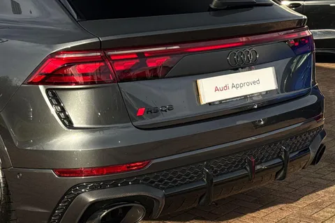 16 of 66 for Audi RS Q8 SUV performance Carbon Vorsprung 640 PS tiptronic
