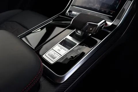 20 of 66 for Audi RS Q8 SUV performance Carbon Vorsprung 640 PS tiptronic