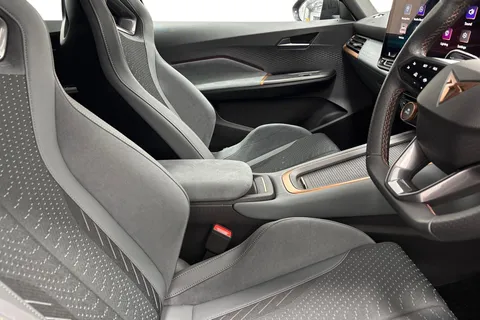 KY75EUR CUPRA Born e-Boost 79kWh VZ Auto 5dr Thumbnail #11