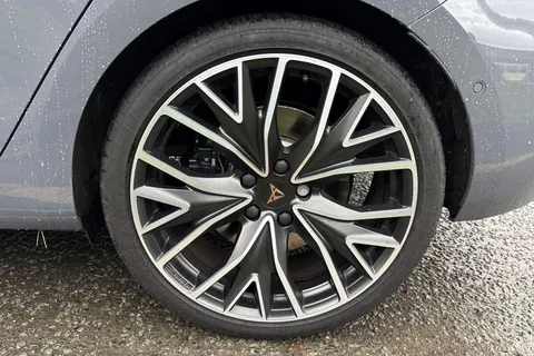 DE25ZPX CUPRA Leon 2.0 TSI VZ2 DSG Euro 6 (s/s) 5dr Thumbnail #25